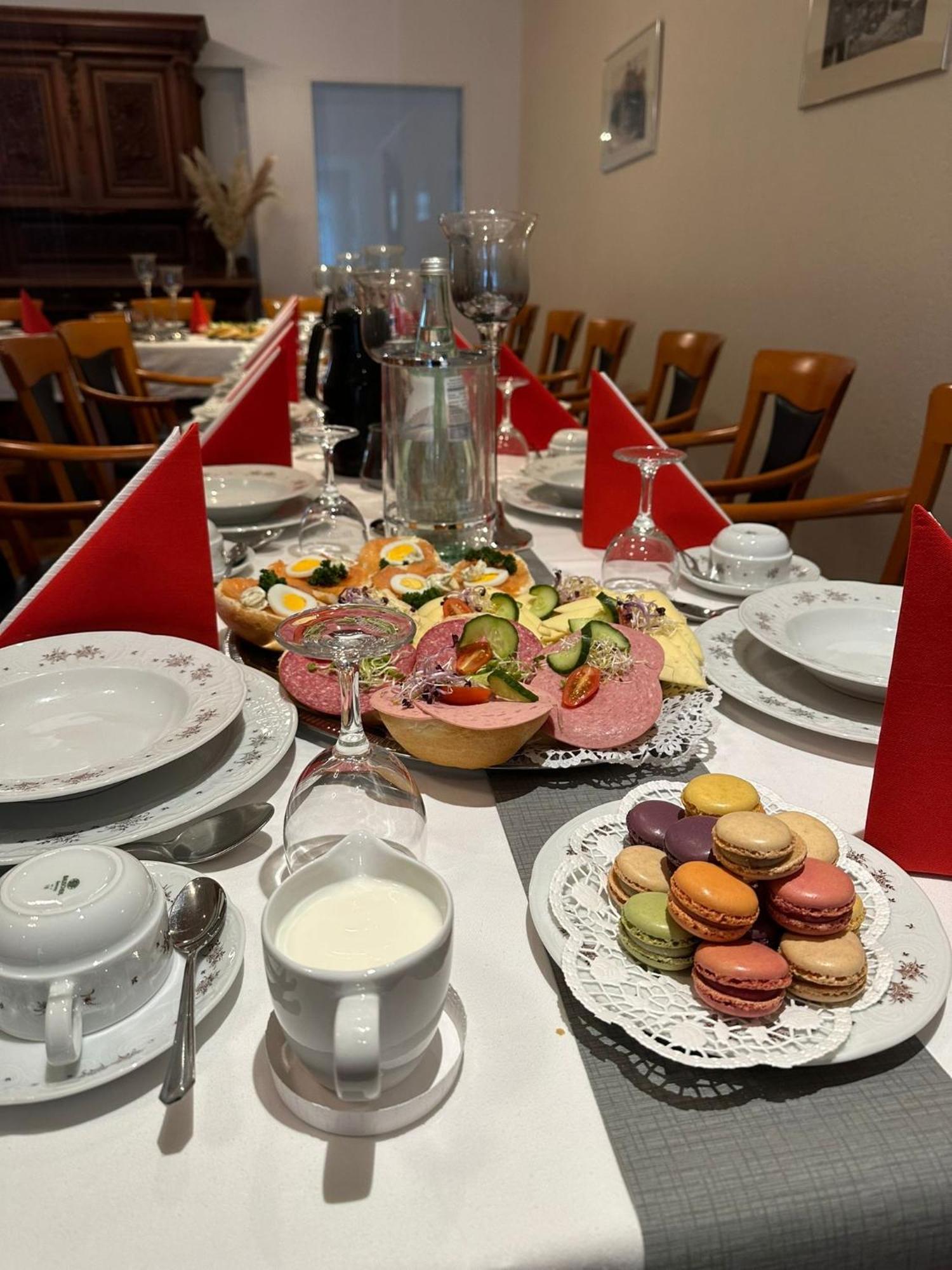 Hotel Zu Den Linden Wachtberg Eksteriør billede