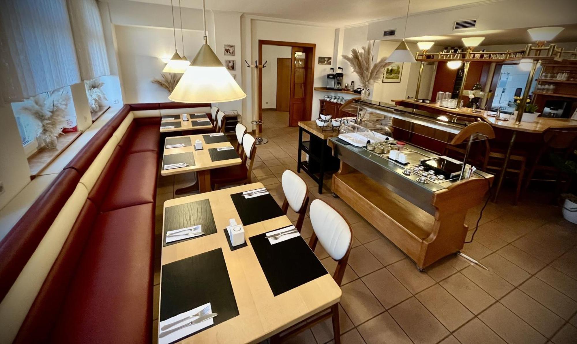 Hotel Zu Den Linden Wachtberg Eksteriør billede